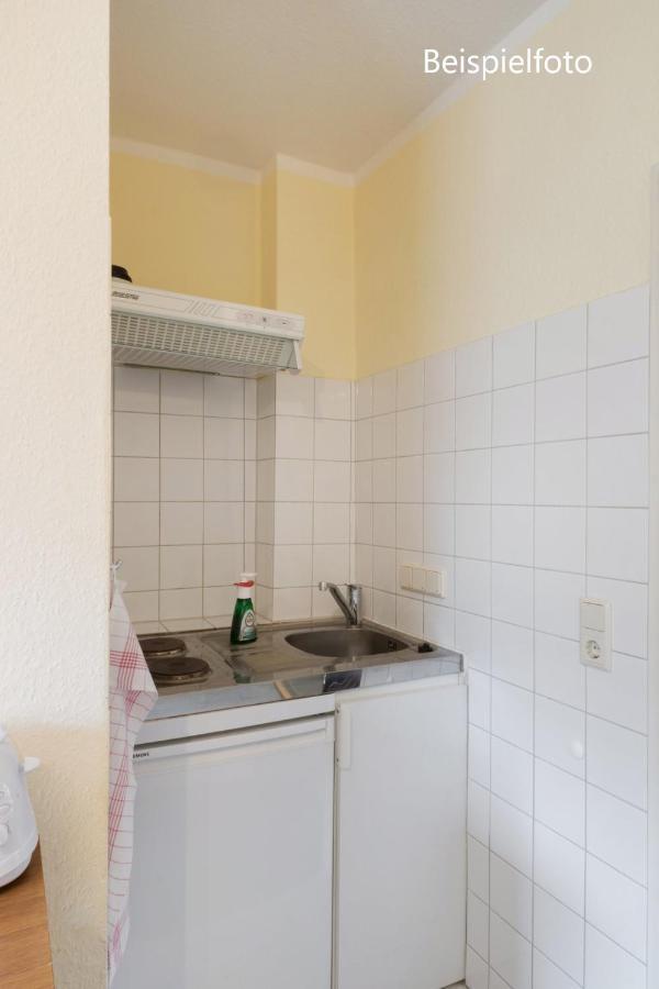 Pension Gp3, Zimmer Mit Kochnische Und Duschbad Vor Den Toren Berlins Dallgow-Doeberitz Exterior photo